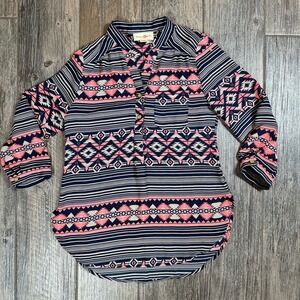 Wishful‎ Park Womens Top Medium M Blouse Aztec Print Long Sleeve Button Up